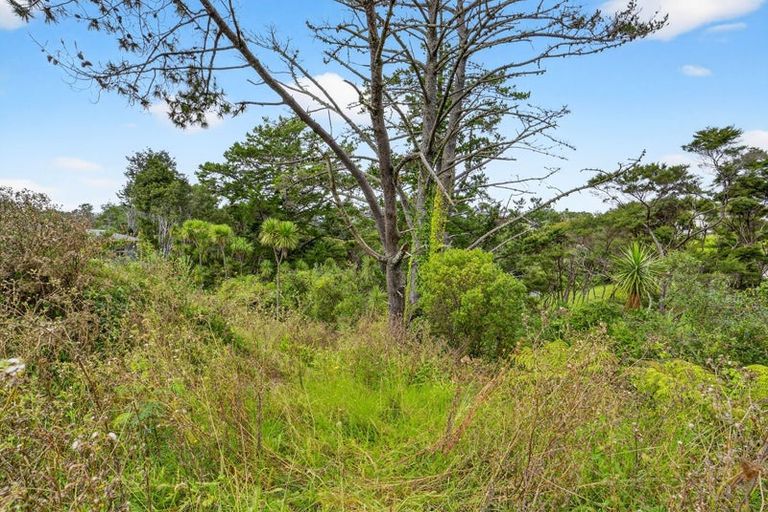 Photo of property in 5 Verran Road, Birkenhead, Auckland, 0626