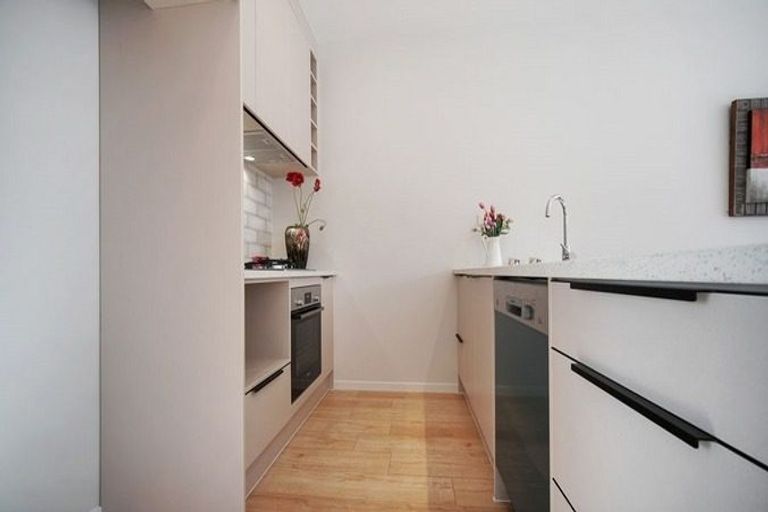 Photo of property in 14 Tetekura Street, Takanini, 2110