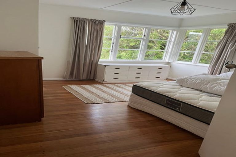 Photo of property in 28 Warwick Street, Wilton, Wellington, 6012