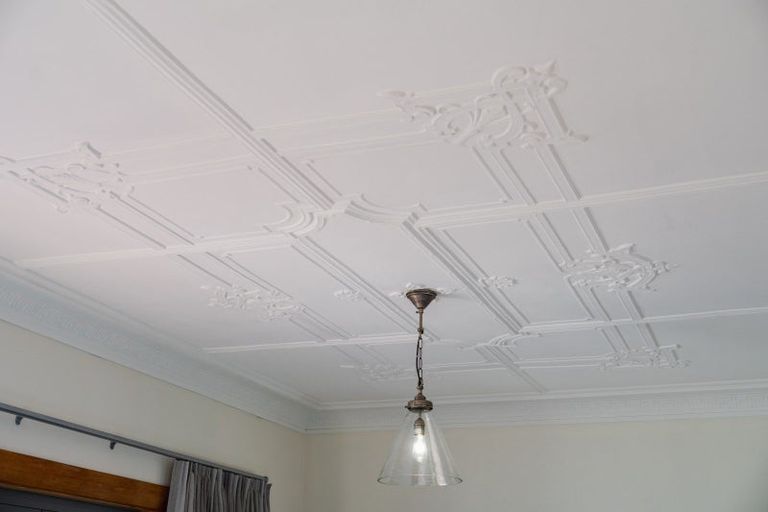 Photo of property in 180 Victoria Road, Saint Clair, Dunedin, 9012