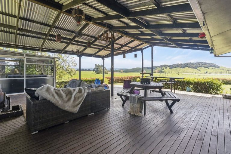 Photo of property in 2237 State Highway 2, Maramarua, Pokeno, 2471