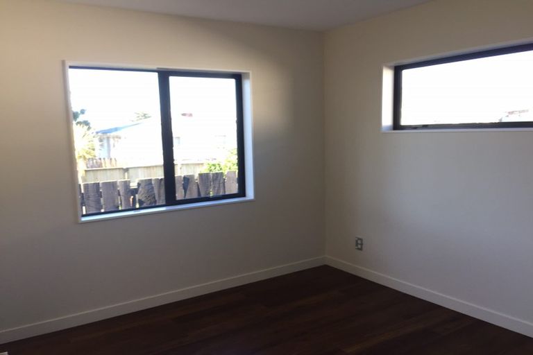 Photo of property in 11a Clayton Road, Manurewa, Auckland, 2102