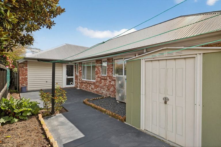 Photo of property in 8 Avon Gate, Russley, Christchurch, 8042