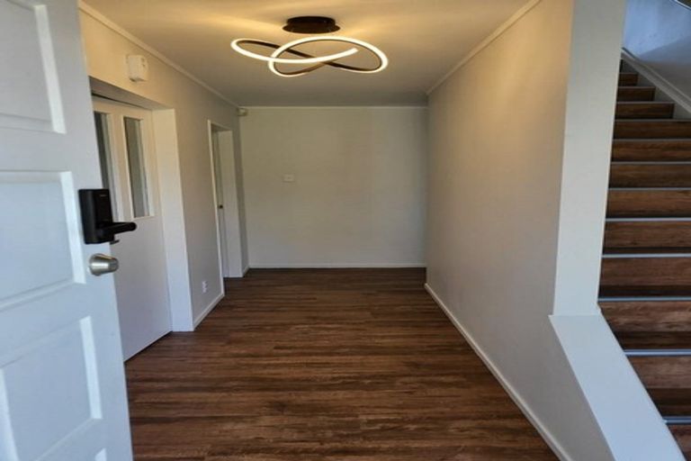 Photo of property in 30 Satara Crescent, Khandallah, Wellington, 6035