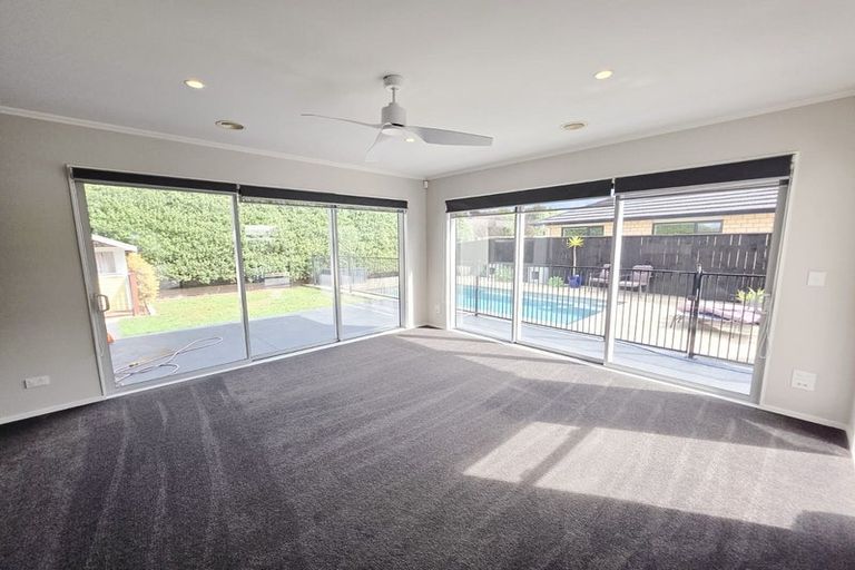 Photo of property in 49 San Priamo Place, Paraparaumu Beach, Paraparaumu, 5032