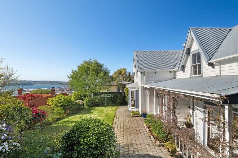 Photo of property in 4 Grant Street, Dunedin Central, Dunedin, 9016
