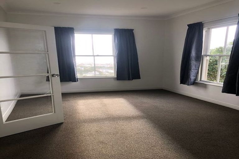 Photo of property in 21 Disley Street, Highbury, Wellington, 6012