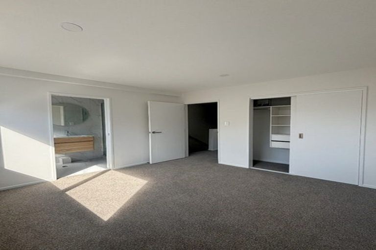 Photo of property in 1/800 Chapel Road, Northpark, Auckland, 2016