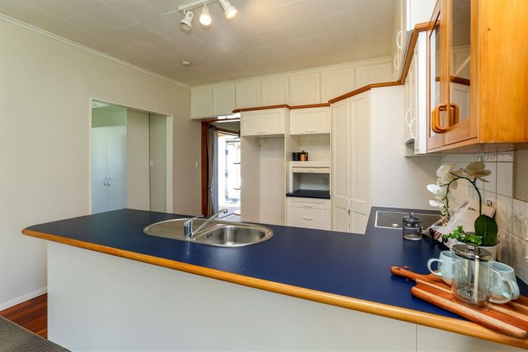 Photo of property in 32 Tate Road, Brixton, Waitara, 4382