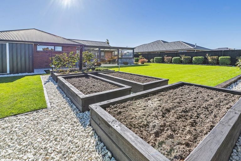 Photo of property in 25 Navy Loop, Rolleston, 7614