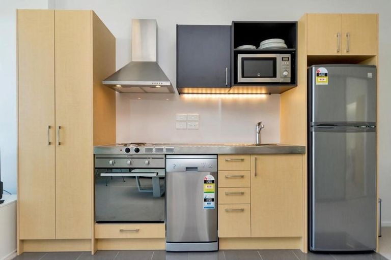Photo of property in Twin Towers, 811/17 Putney Way, Manukau, Auckland, 2104