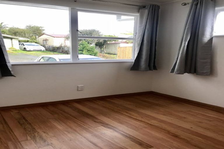 Photo of property in 54 Forest Hill Road, Henderson, Auckland, 0612