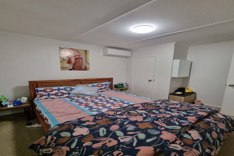 Photo of property in 6a Dennis Road, Papatoetoe, Auckland, 2025