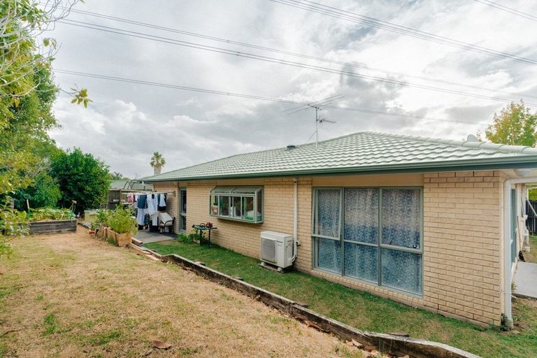 Photo of property in 9 Hawkley Close, Flat Bush, Auckland, 2019