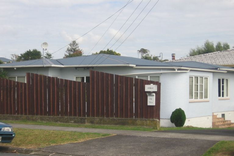 Photo of property in 72 Lynwood Road, New Lynn, Auckland, 0600