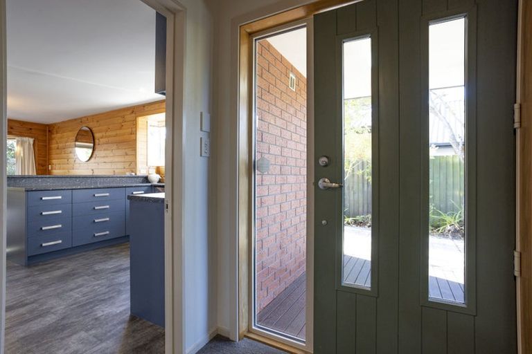 Photo of property in 9 Thoresby Mews, Avonhead, Christchurch, 8042