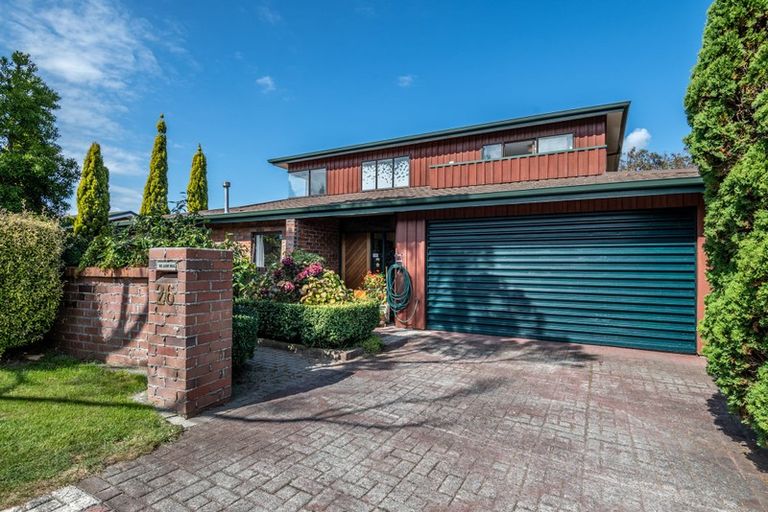 Photo of property in 26 Burbank Crescent, Churton Park, Wellington, 6037