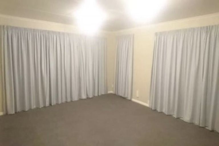 Photo of property in 11 East Street, Terrace End, Palmerston North, 4410