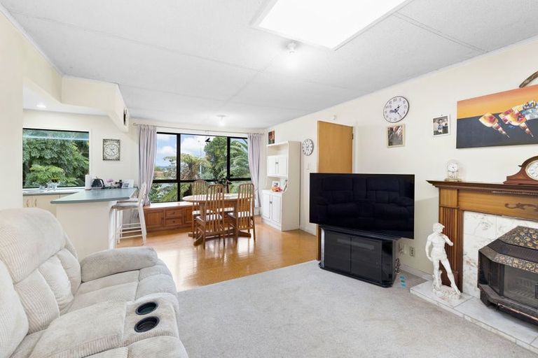 Photo of property in 30 Hannah Road, Otara, Auckland, 2023