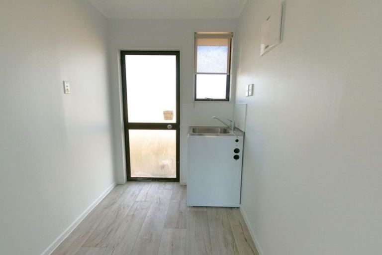 Photo of property in 2/35 Hill Crescent, Papakura, 2110