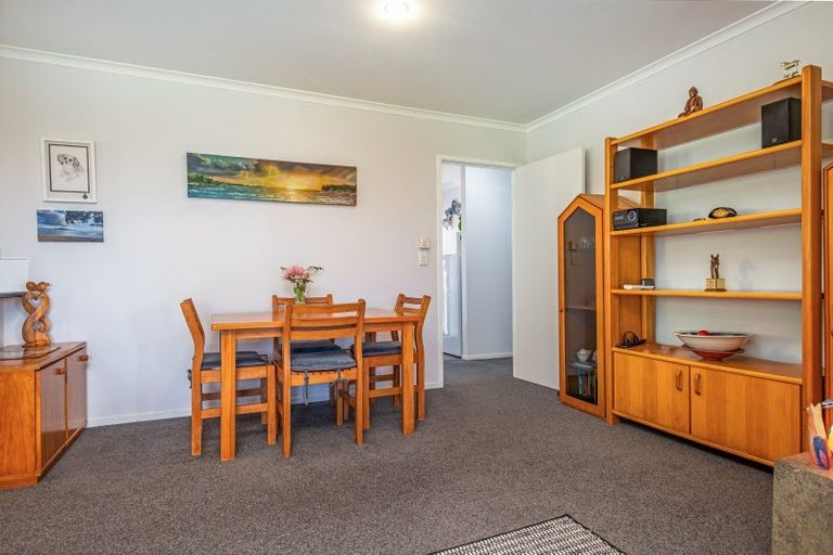 Photo of property in 10 Haggerty Street, Kimbolton, 4774