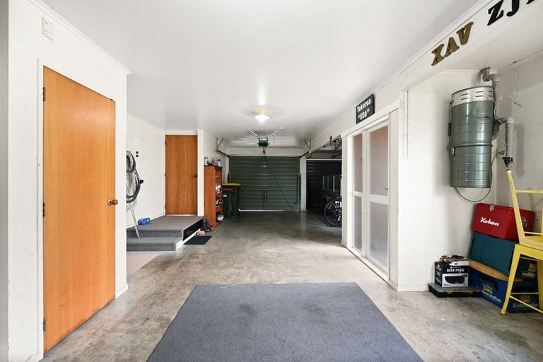 Photo of property in 9 Kelvin Place, Hamilton East, Hamilton, 3216