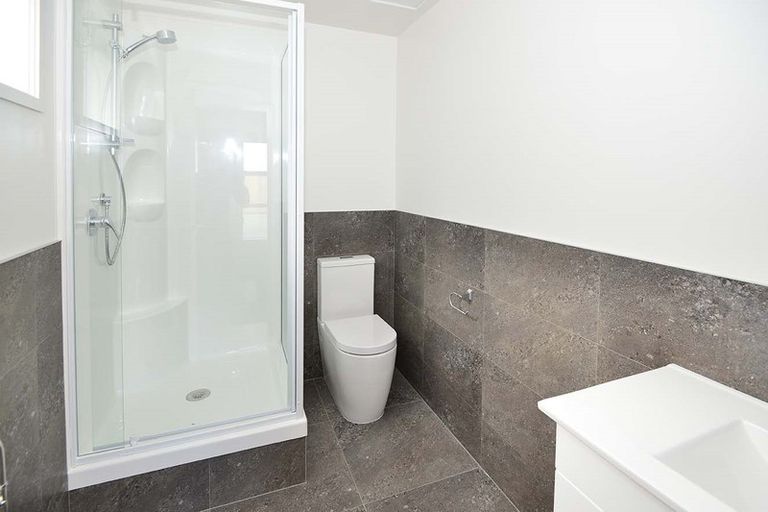 Photo of property in 66 Maire Road, Orewa, 0931