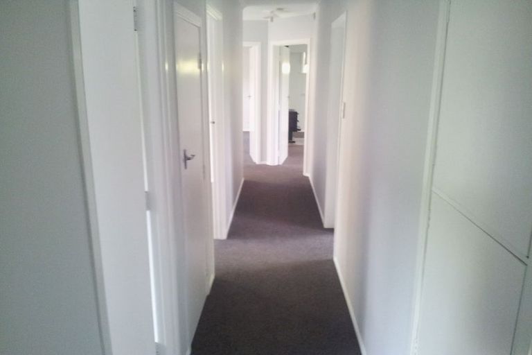 Photo of property in 35 Parker Avenue, New Lynn, Auckland, 0600