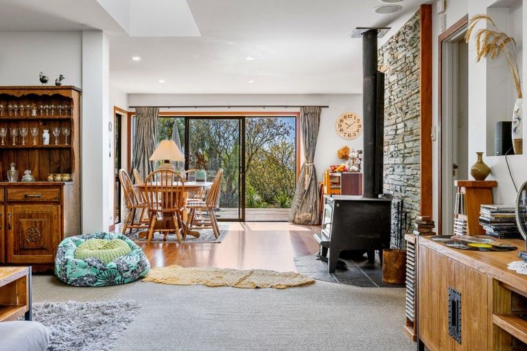 Photo of property in 14 Glen Mohr, Acacia Bay, Taupo, 3385