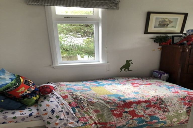 Photo of property in 21 Chamberlain Road, Karori, Wellington, 6012