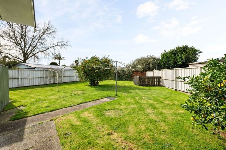 Photo of property in 4 Elmwood Crescent, Pukete, Hamilton, 3200