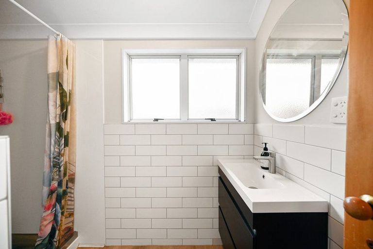 Photo of property in 9 Kelvin Place, Hamilton East, Hamilton, 3216