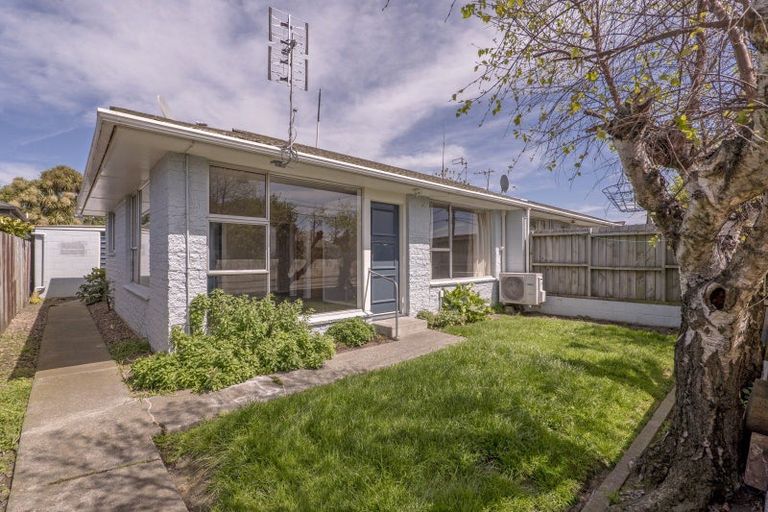Photo of property in 2/78 Barton Street, Woolston, Christchurch, 8023