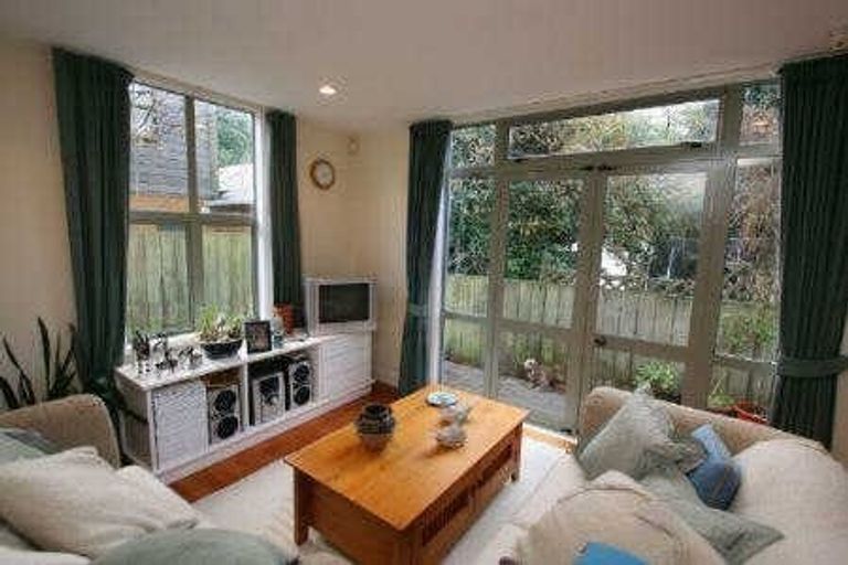 Photo of property in 168u6 Tinakori Road, Thorndon, Wellington, 6011