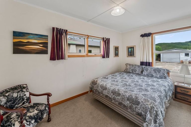 Photo of property in 195 Whitby Road, Wakefield, 7025