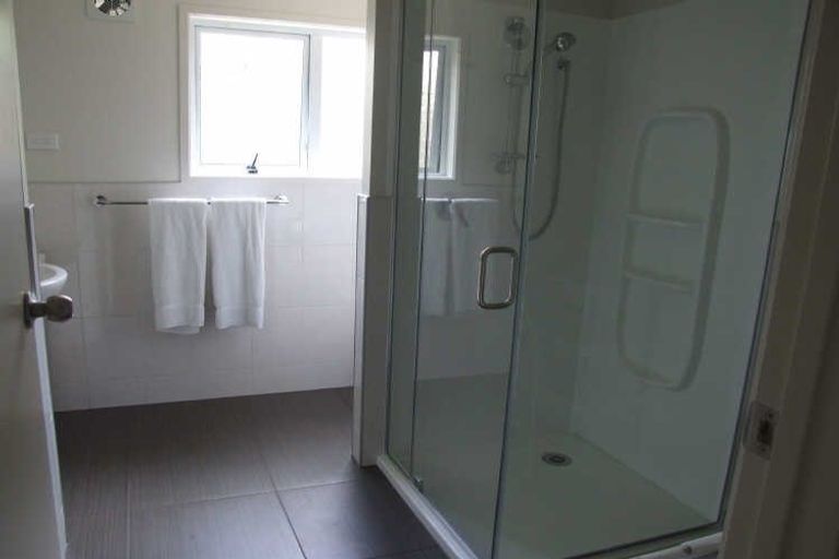 Photo of property in 2 Ormiston Road, Onerahi, Whangarei, 0110
