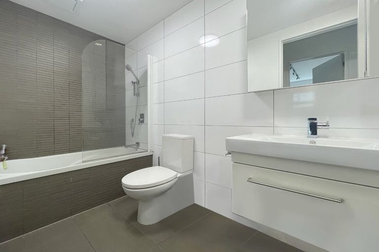 Photo of property in Revolucion Apartments, 303n/28 Torrens Terrace, Mount Cook, Wellington, 6011