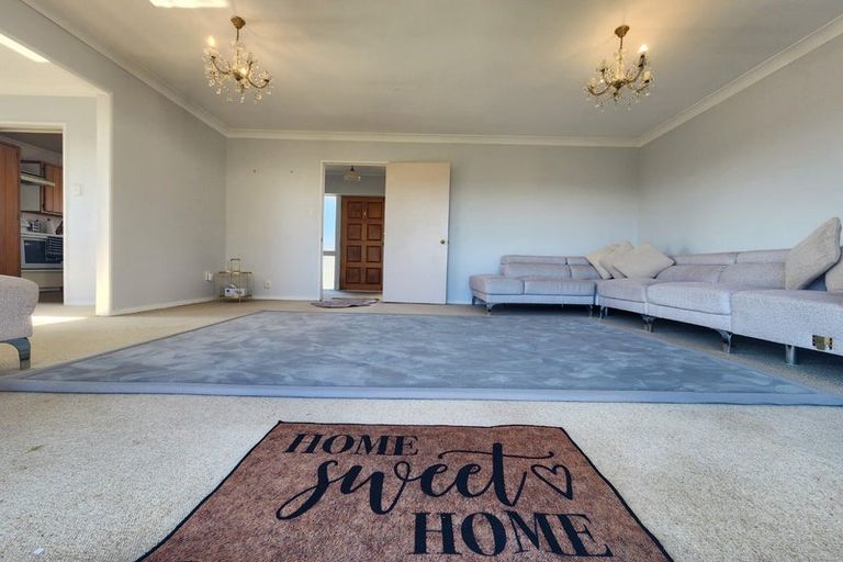 Photo of property in 2/8 Mangarata Avenue, Papatoetoe, Auckland, 2025