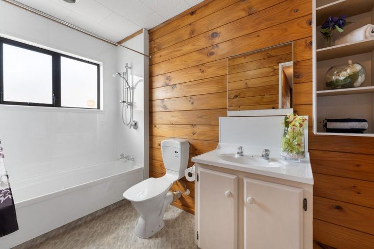 Photo of property in 3 Finsbury Street, Islington, Christchurch, 8042