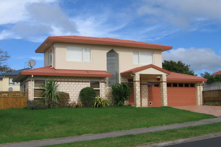 Photo of property in 6 Highfields Terrace, Henderson, Auckland, 0612