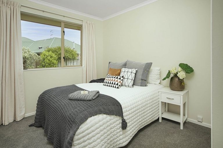 Photo of property in 2 Gershwin Grove, Stoke, Nelson, 7011