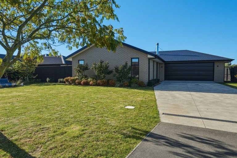 Photo of property in 3 Cherry Avenue, Darfield, 7510