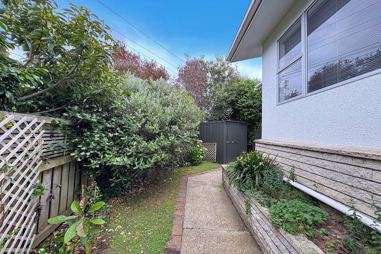 Photo of property in 48 Great North Road, Saint Johns Hill, Whanganui, 4500