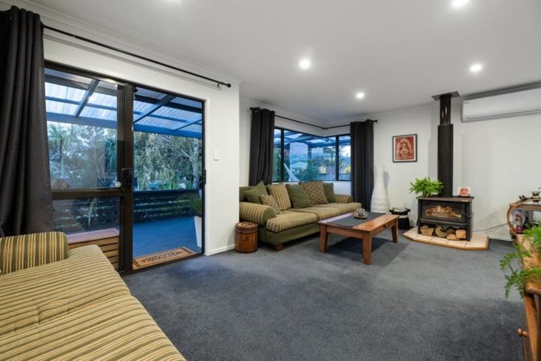 Photo of property in 4a Kimber Grove, Papamoa Beach, Papamoa, 3118