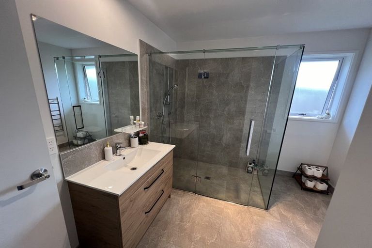 Photo of property in 4d Hamilton Road, Cambridge, 3434