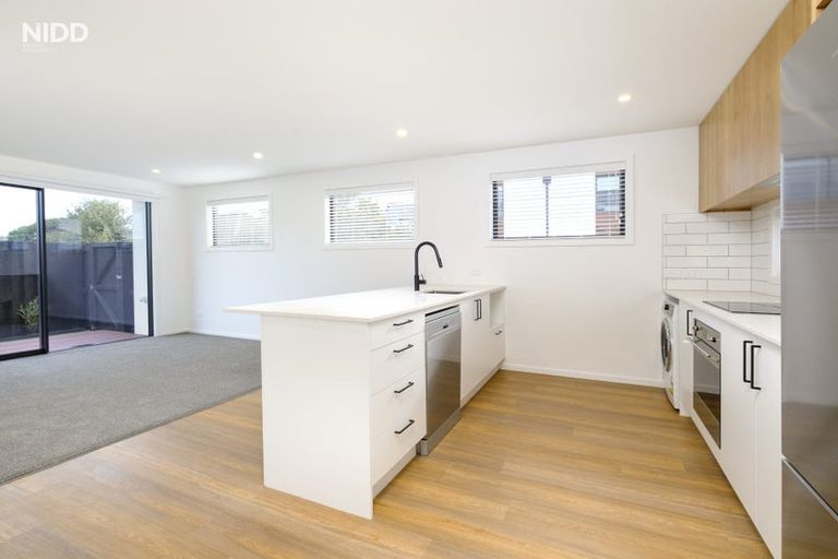 Photo of property in 48d Victoria Road, Saint Kilda, 9012