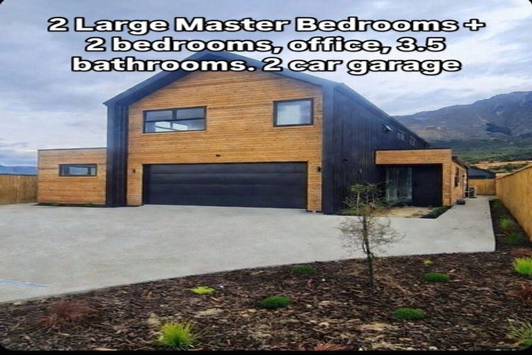 Photo of property in 24 Rowe Drive, Jacks Point, 9371