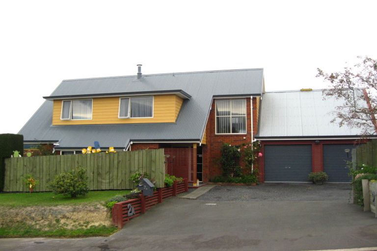Photo of property in 2a Martin Road, Fairfield, Dunedin, 9018