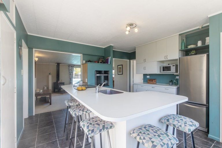 Photo of property in 69 Abbotsford Road, Waipawa, 4210