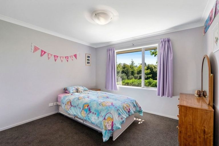 Photo of property in 10b Jozecom Place, Rolleston, 7614